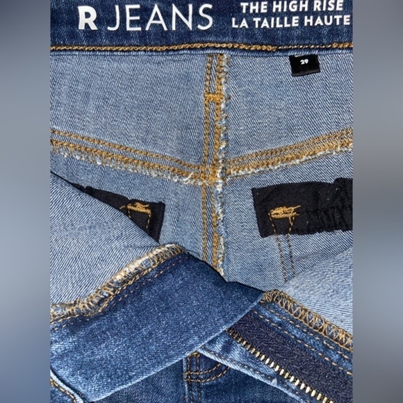 Women’s Reitmans high waisted roll up distressed stretchy Jean Shorts size 29 - Picture 5 of 10